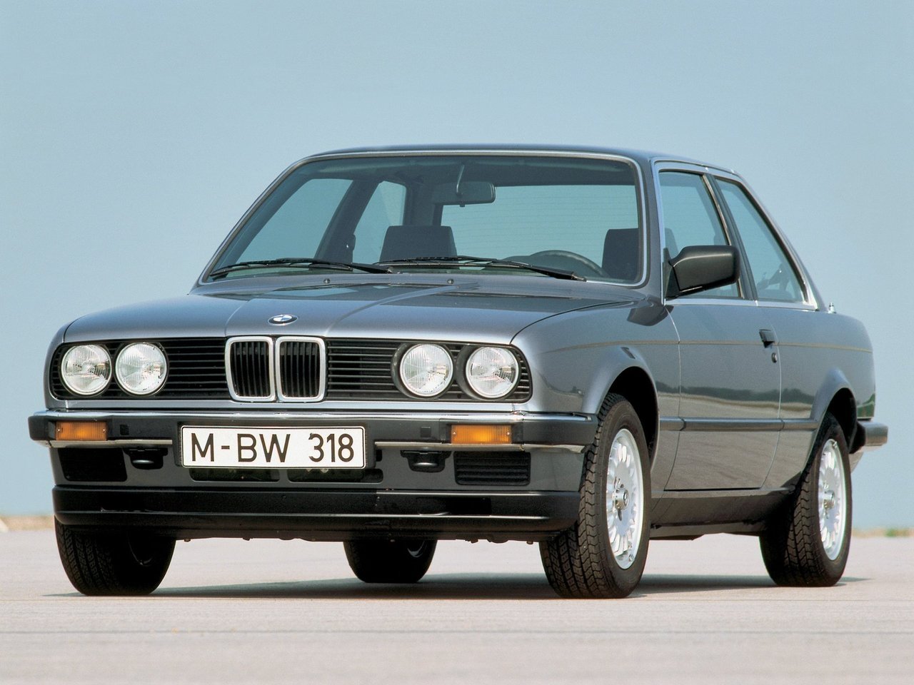 II (E30) (1982–1994)